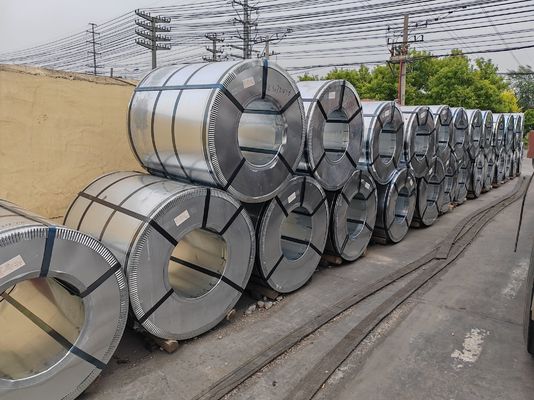αγορά 700×1250mm RAL χρώμα προχρωματισμένο ατσάλινο περιτυλίγμα με 30×275g/m2 επιχρίστωση από ψευδάργυρο και βάρος περιτυλίγματος 3×8MT για βιομηχανική και αρχιτεκτονική χρήση online manufacture