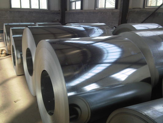 αγορά 508mm / 610mm ID Hot Dipped Galvanized Steel Coils 600 τόνους 1500mm Width for Construction and Machinery Χονδρικό σίδερο online manufacture